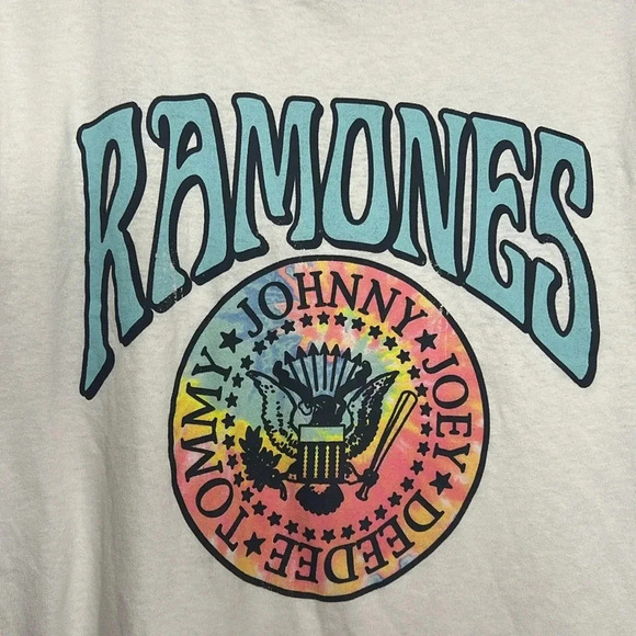 RAMONES Modern Boho Graphic Spell Out Punk Rock Band T Shirt - Picture 4 of 8